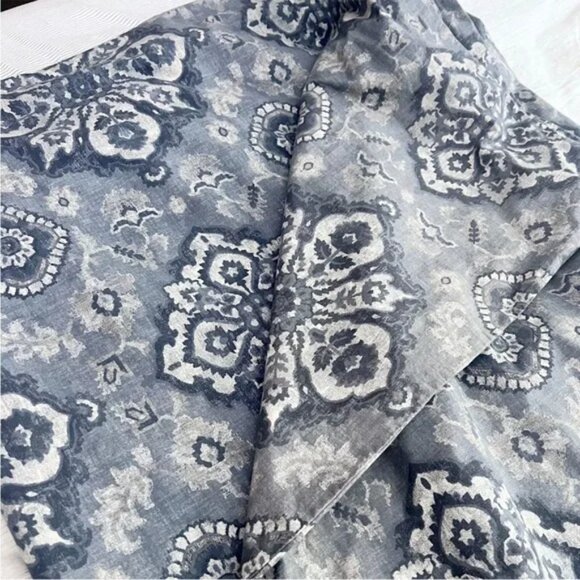 Pottery Barn Giovanna Medallion Percale KING Duvet Cover Blue 108x92 – Pre-Owned - Picture 11 of 11